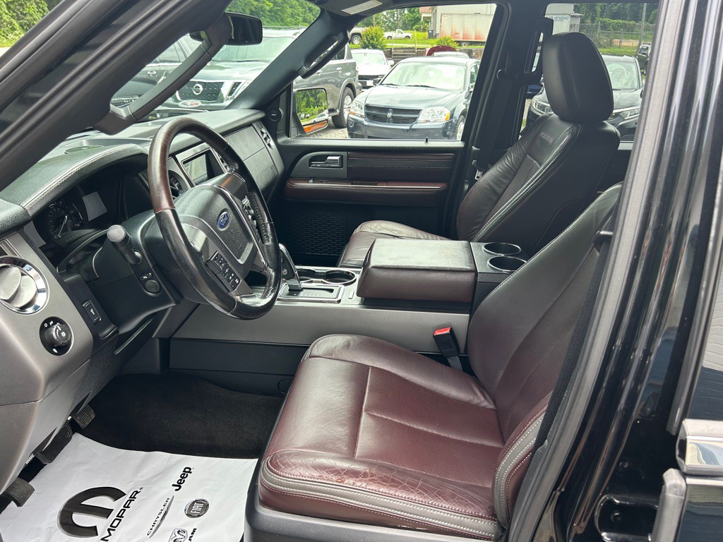 2017 Ford Expedition Image 12