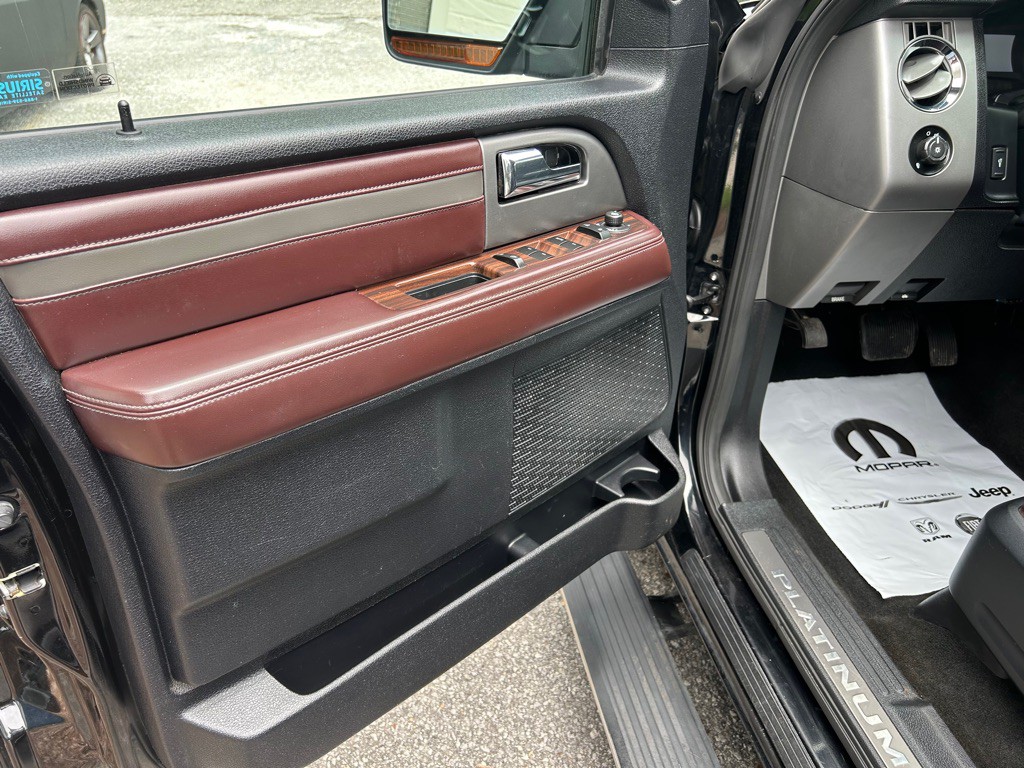 2017 Ford Expedition Image 13