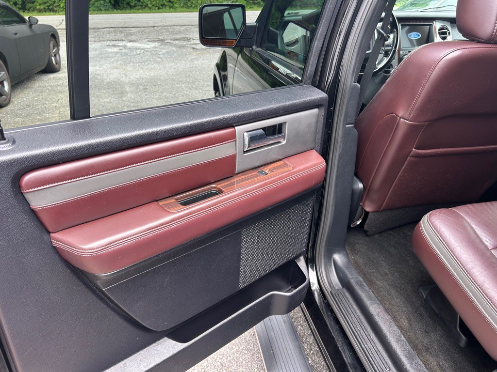 2017 Ford Expedition Image 15