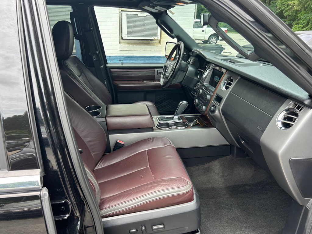 2017 Ford Expedition Image 17