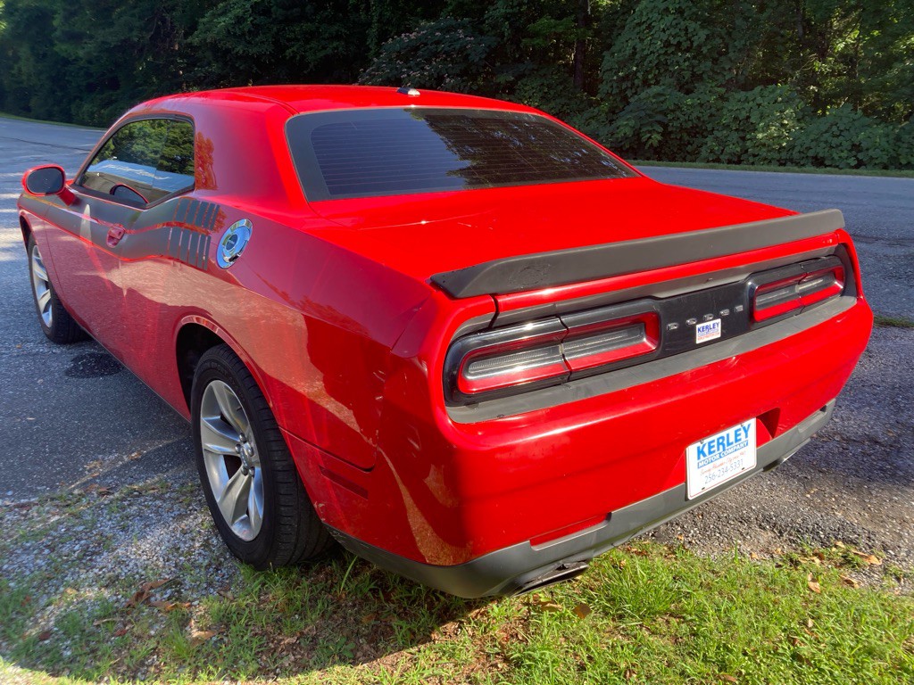 2015 Dodge Challenger Image 6