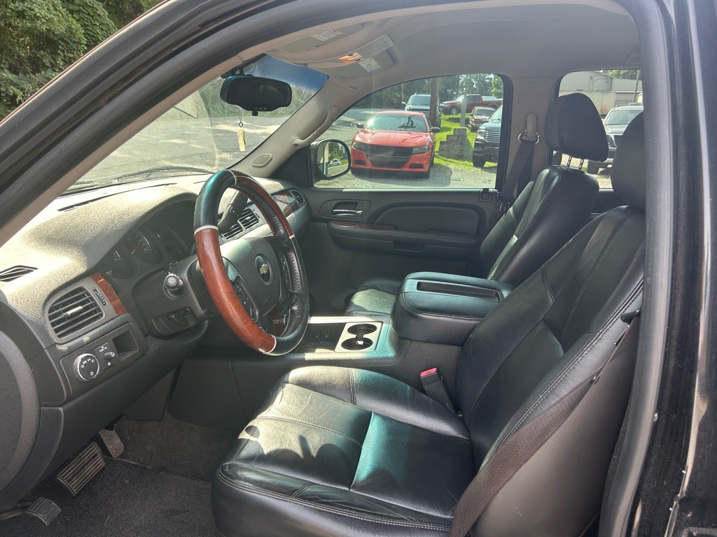 2009 Chevrolet Tahoe Image 12