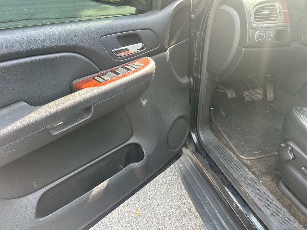 2009 Chevrolet Tahoe Image 13