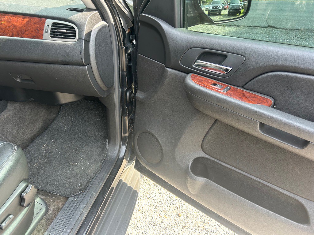 2009 Chevrolet Tahoe Image 18