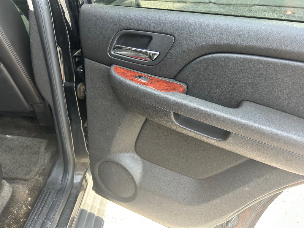 2009 Chevrolet Tahoe Image 20