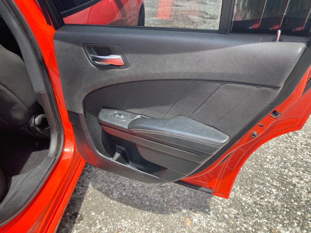 2020 Dodge Charger Image 24