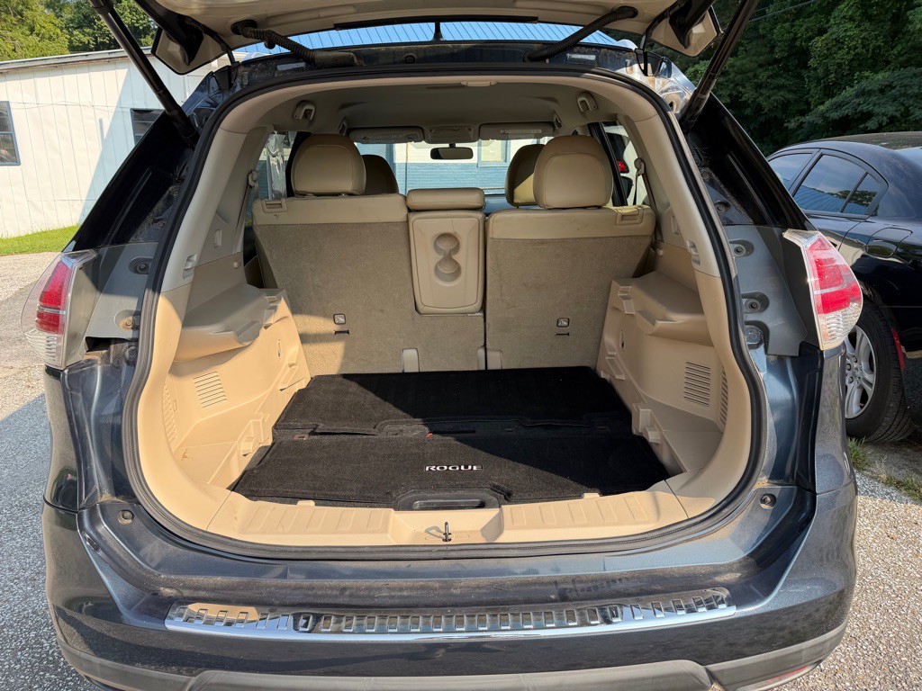2016 Nissan Rogue Image 10