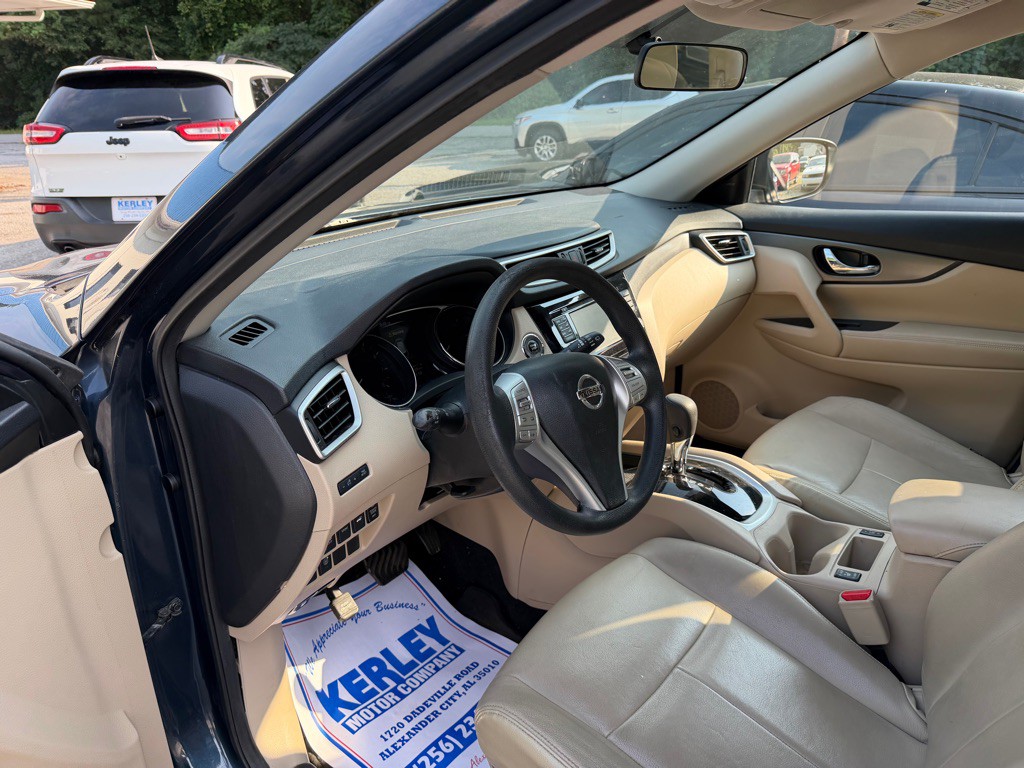 2016 Nissan Rogue Image 19