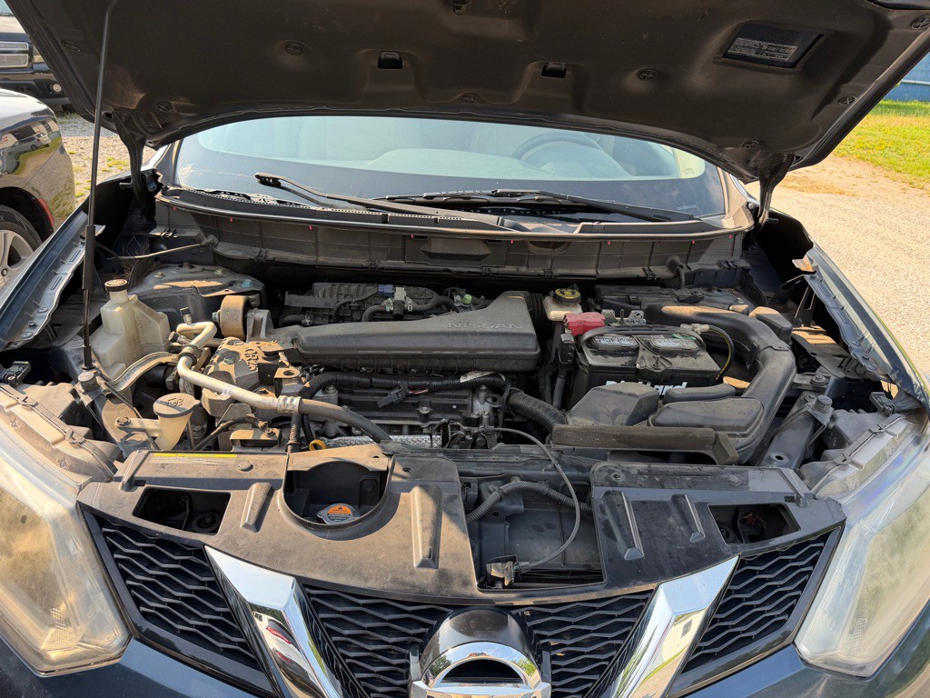 2016 Nissan Rogue Image 25
