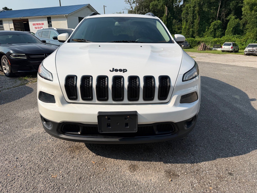 2018 Jeep Cherokee Image 2