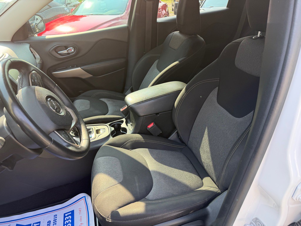 2018 Jeep Cherokee Image 26