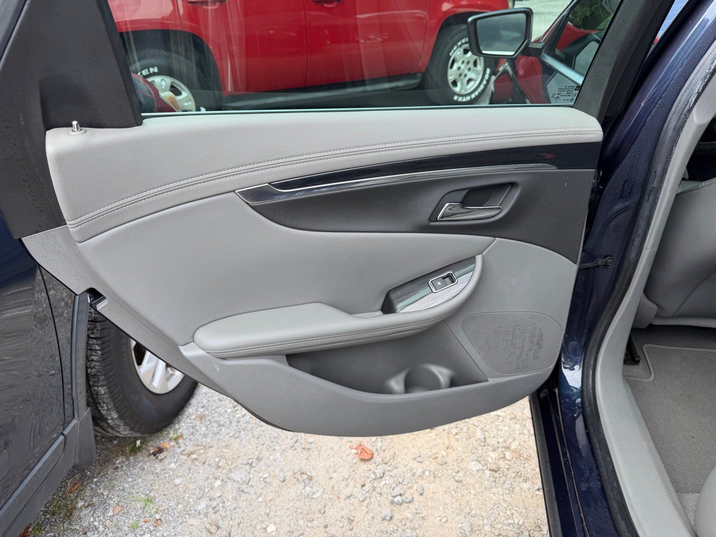 2019 Chevrolet Impala Image 11