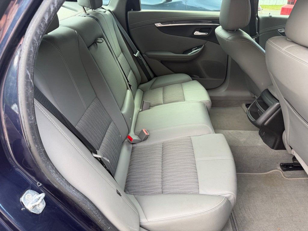 2019 Chevrolet Impala Image 16