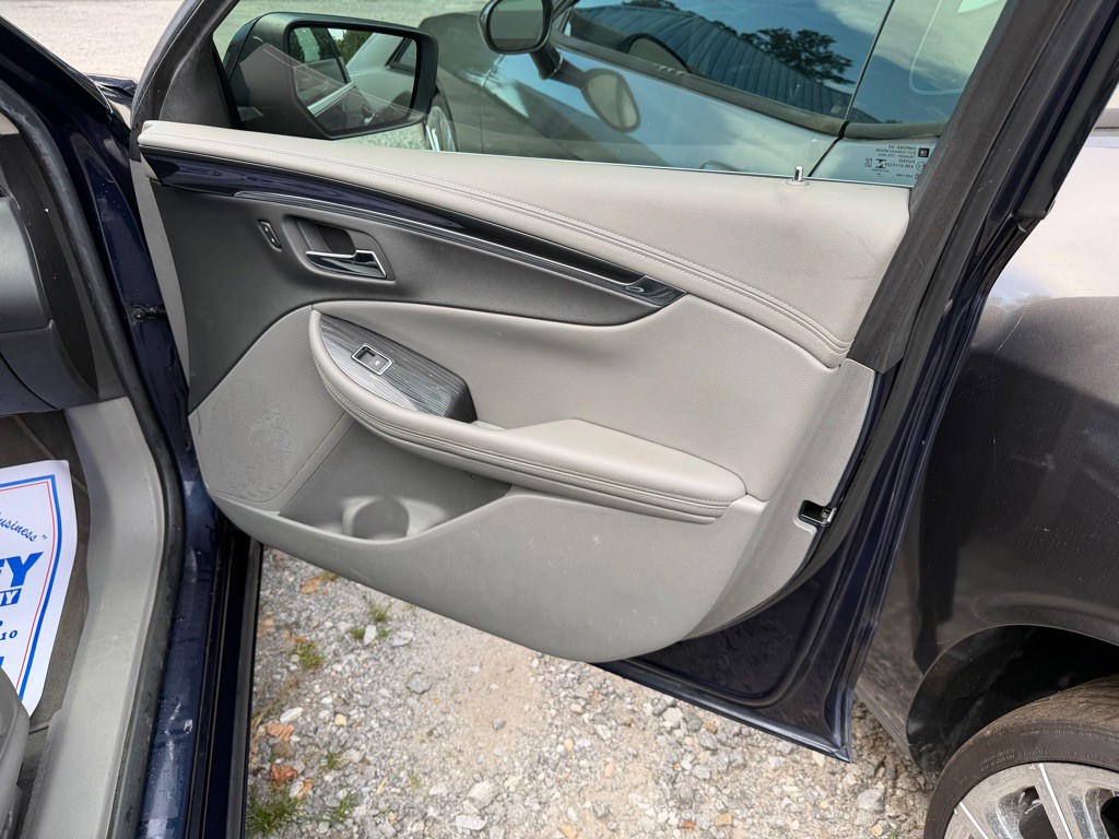 2019 Chevrolet Impala Image 17