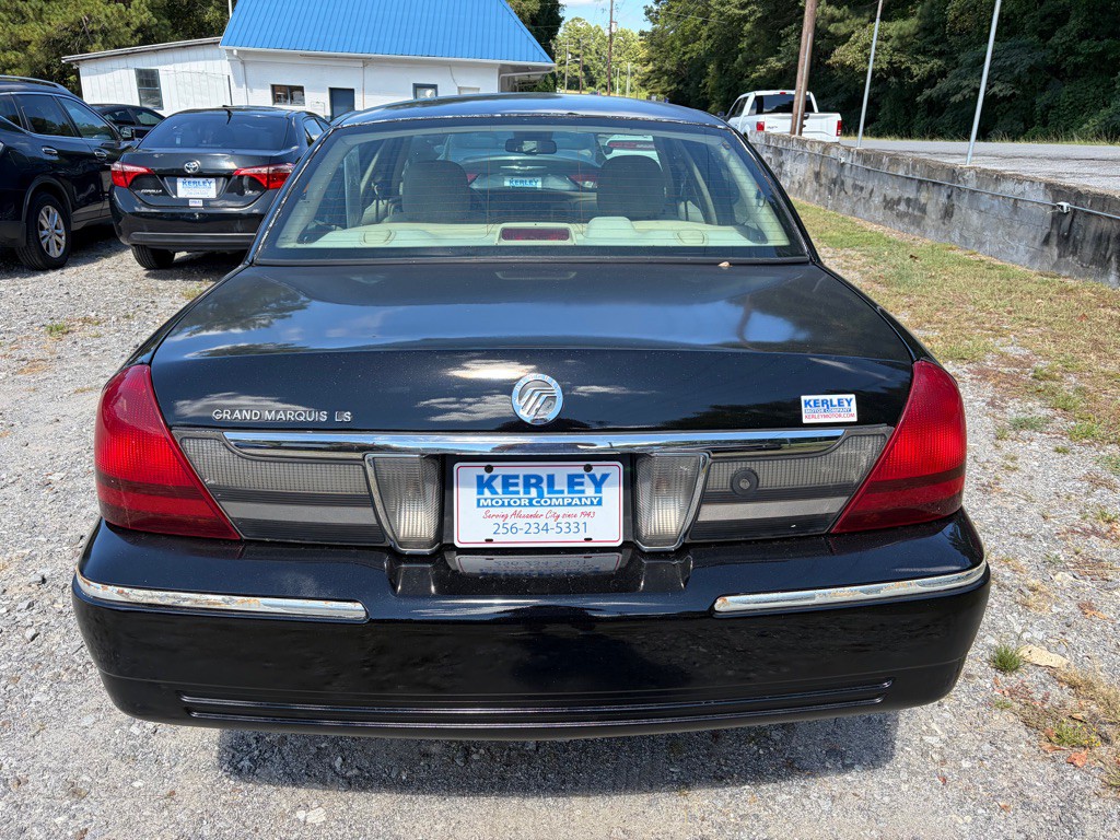 2008 Mercury Grand Marquis Image 5