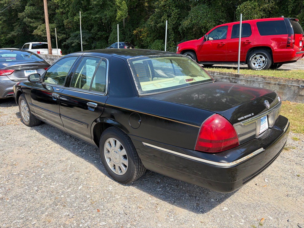 2008 Mercury Grand Marquis Image 6