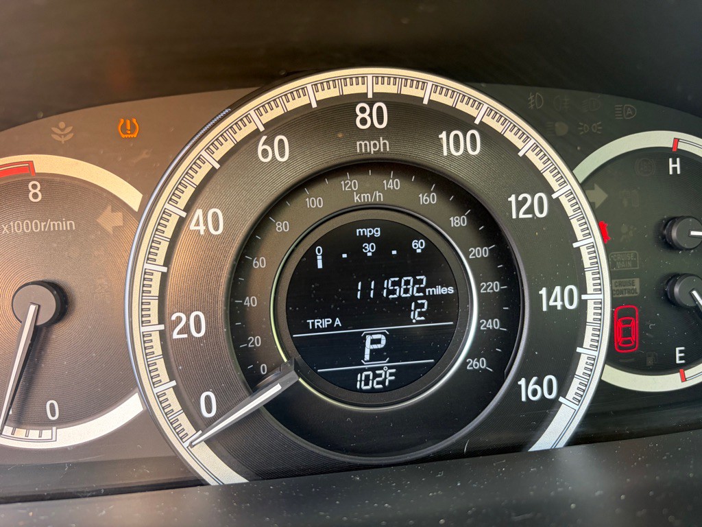 2017 Honda Accord Image 24