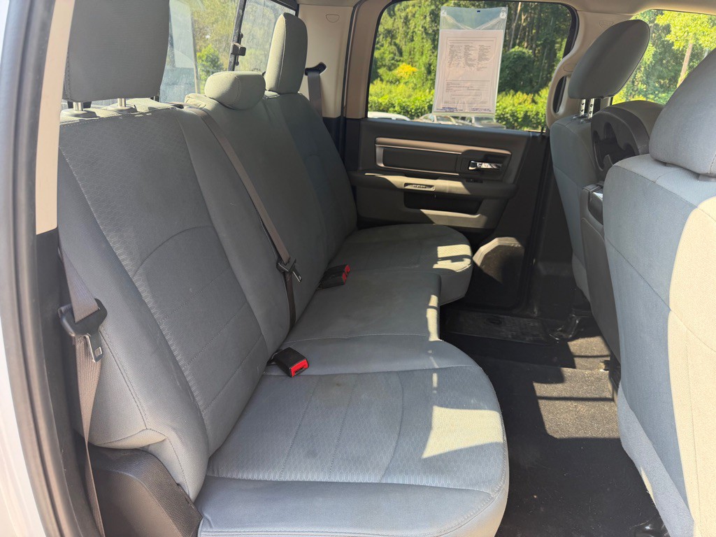 2019 RAM 1500 Image 16