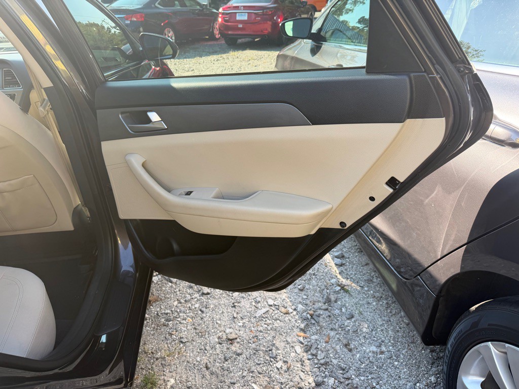 2016 Hyundai Sonata Image 11