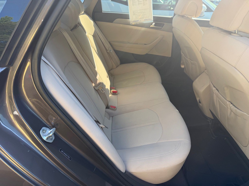 2016 Hyundai Sonata Image 13