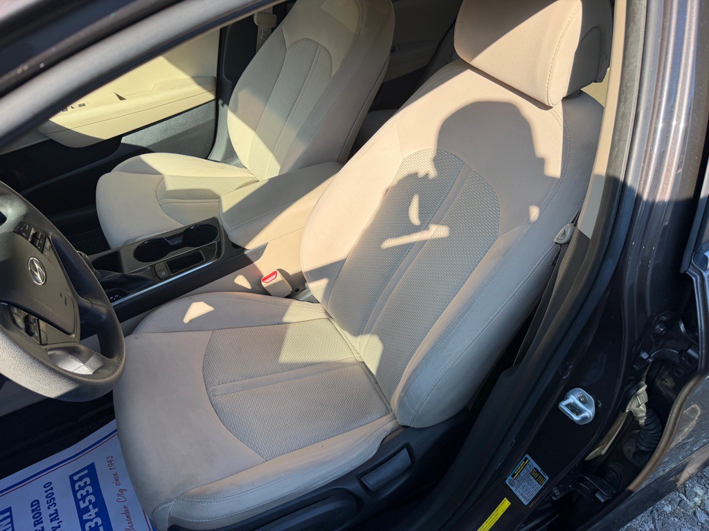 2016 Hyundai Sonata Image 19