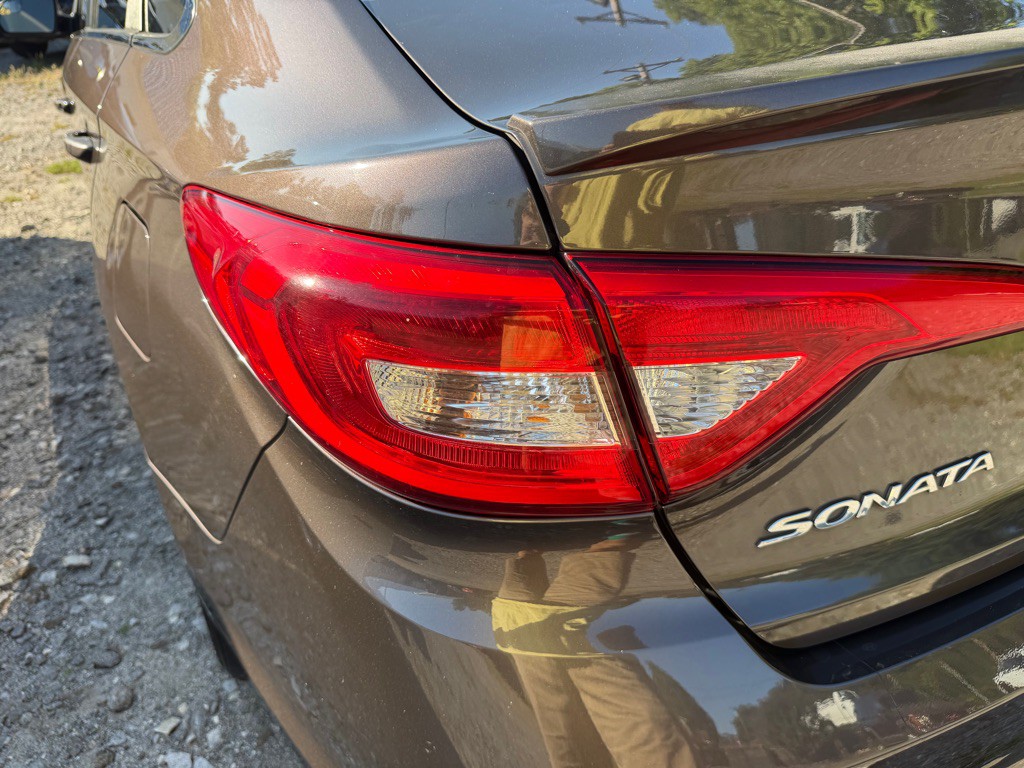 2016 Hyundai Sonata Image 28