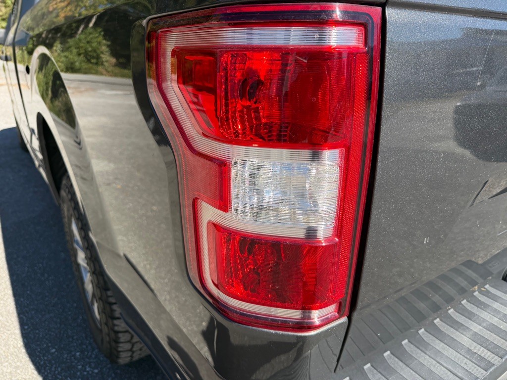 2018 Ford F-150 Image 12
