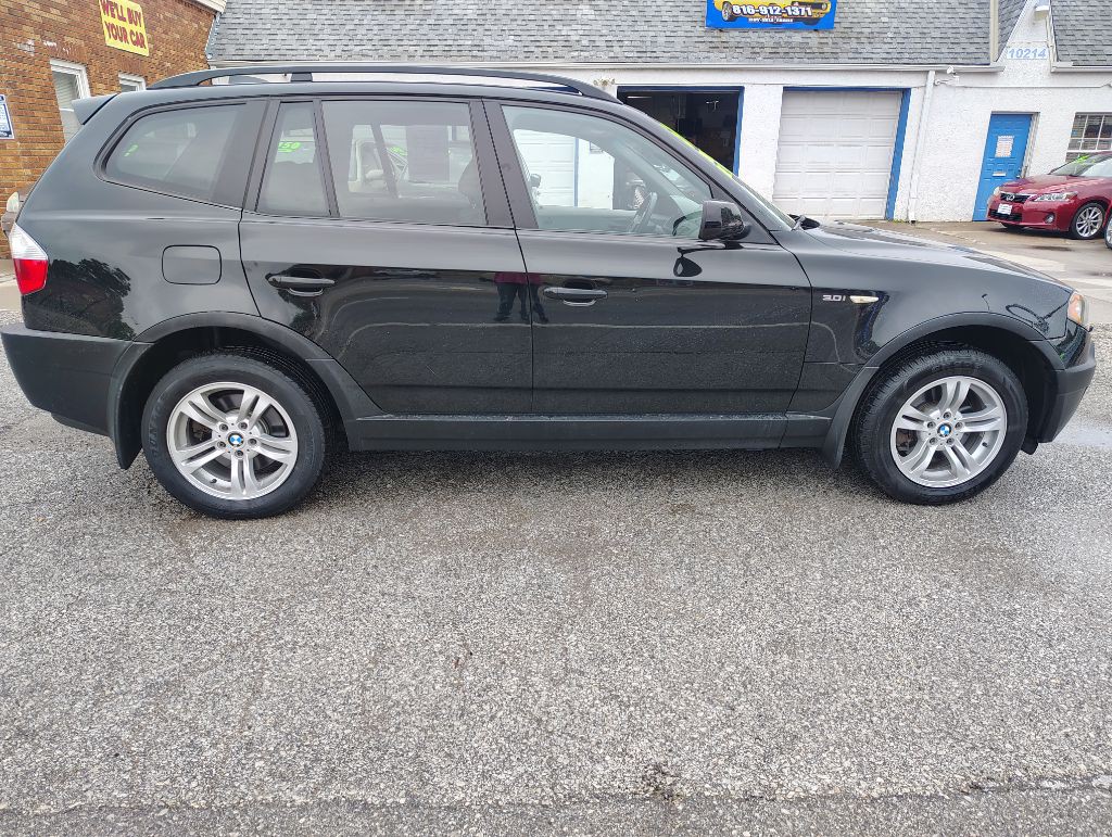 2004 BMW X3 Image 3