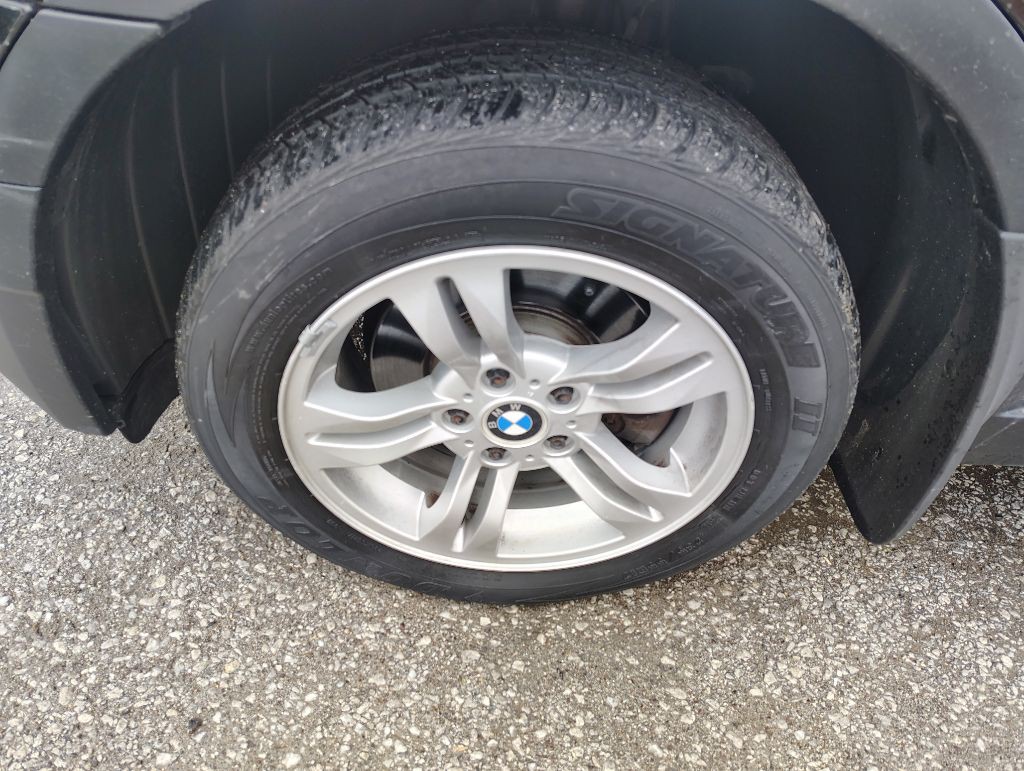 2004 BMW X3 Image 12