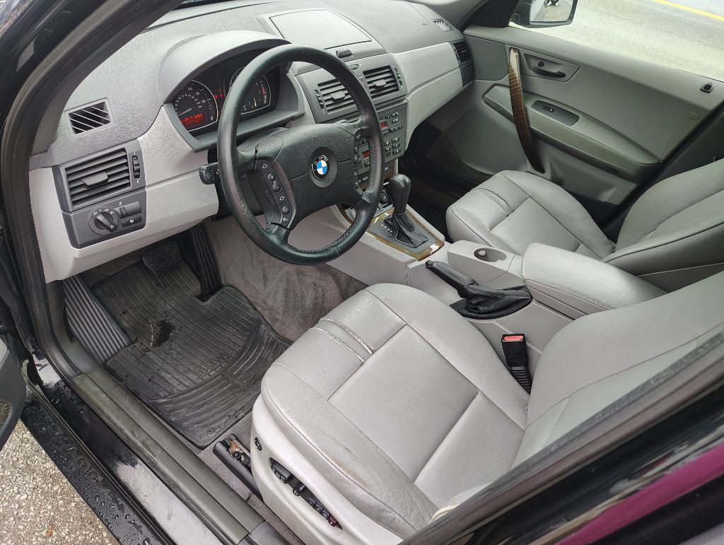 2004 BMW X3 Image 12