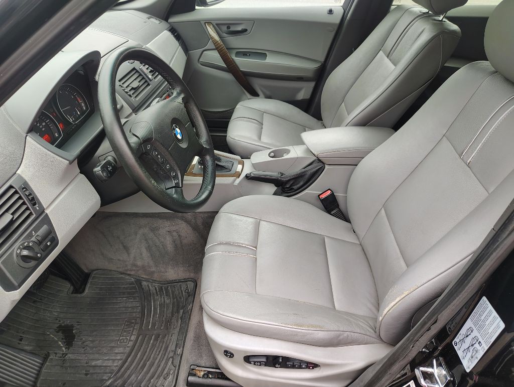 2004 BMW X3 Image 13