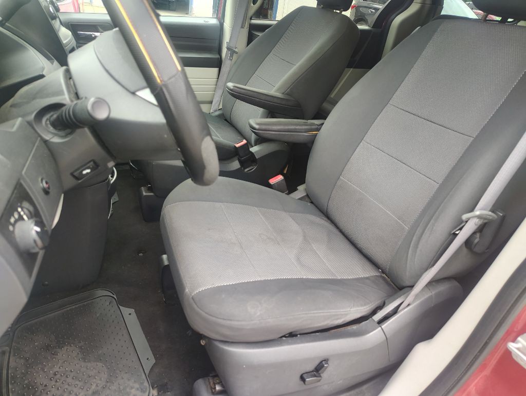 2008 Dodge Grand Caravan Image 10