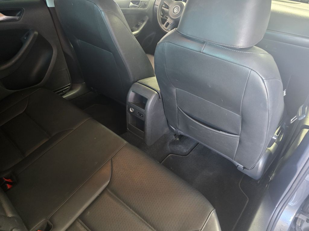 2014 Volkswagen Jetta Image 14