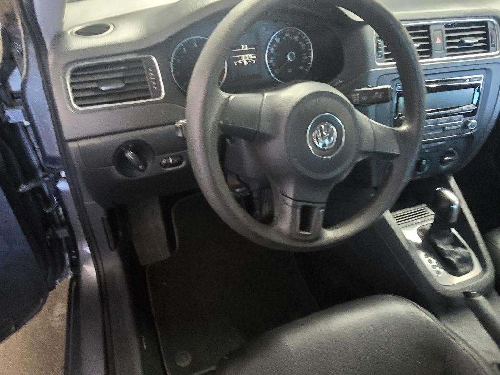 2014 Volkswagen Jetta Image 21