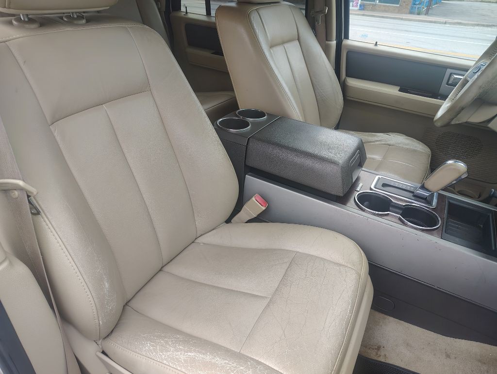 2012 Ford Expedition Image 10