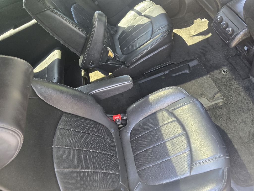 2015 Buick Enclave Image 37