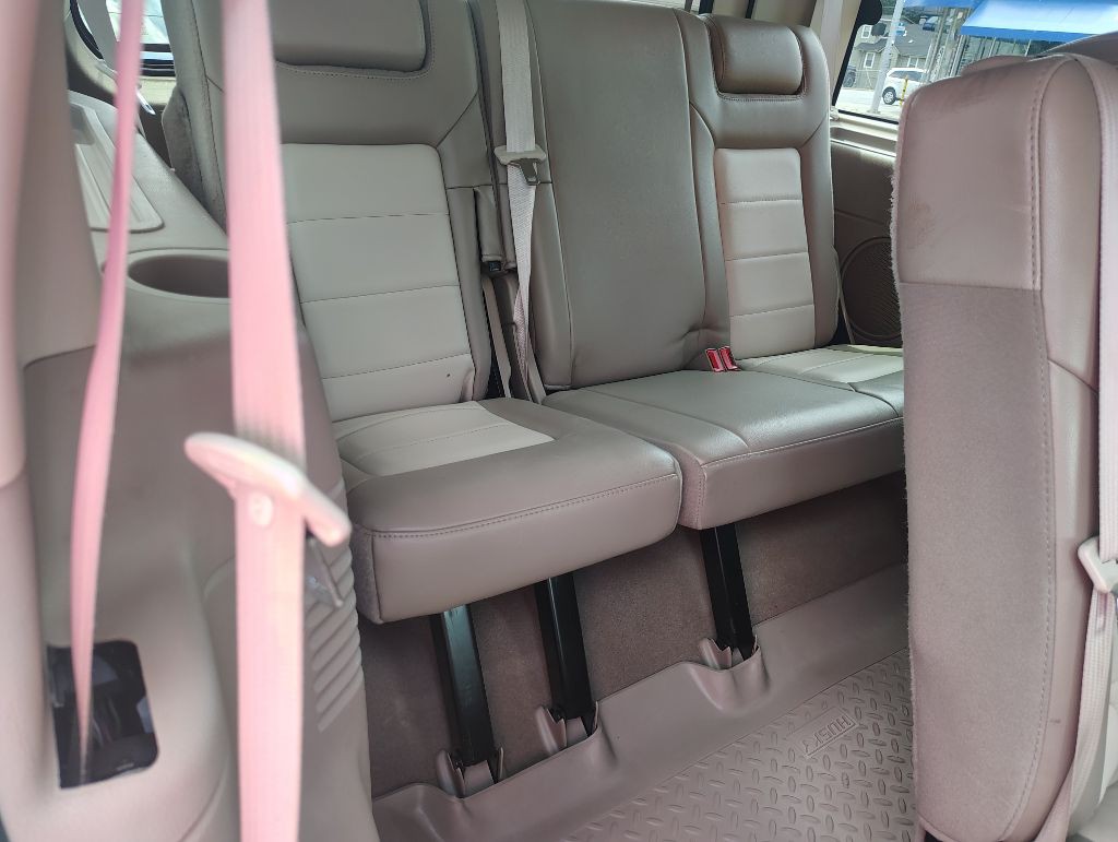 2005 Ford Expedition Image 15