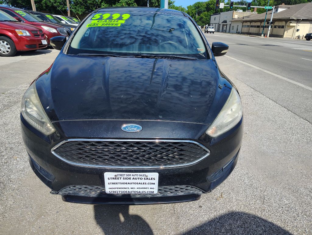 2015 Ford Focus Image 2