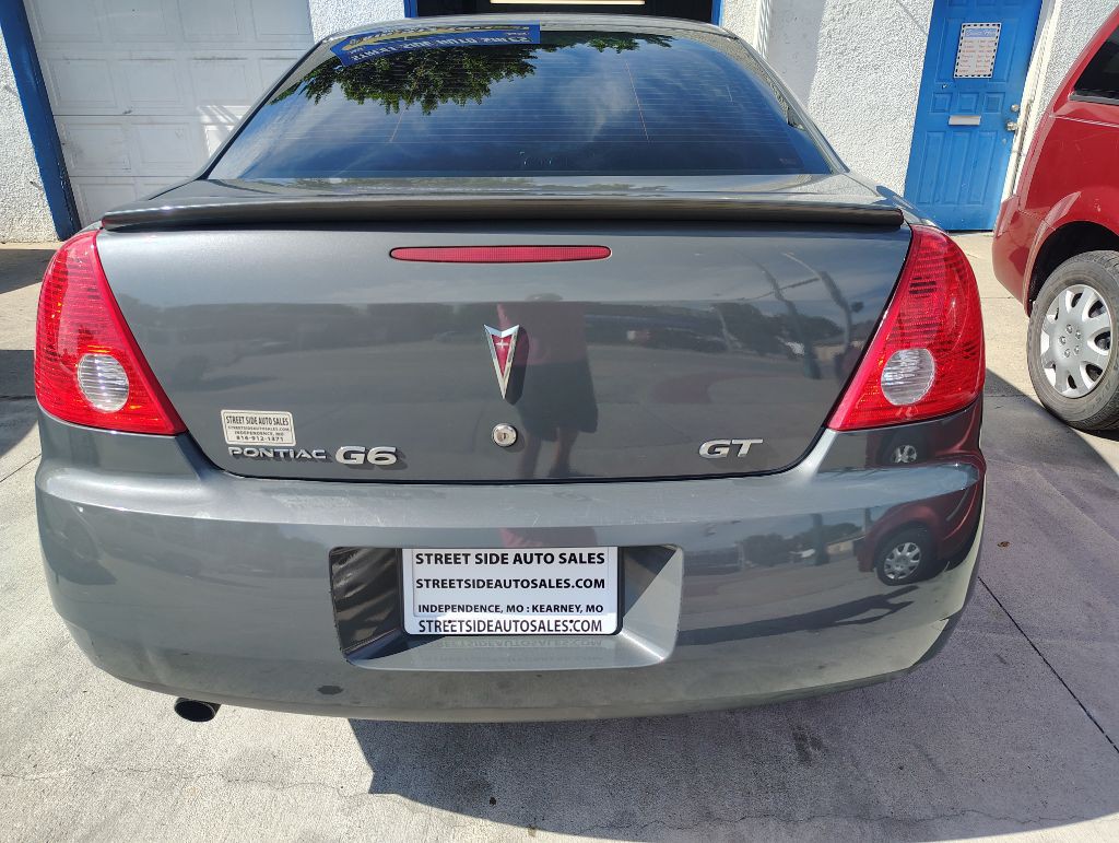 2009 Pontiac G6 Image 3