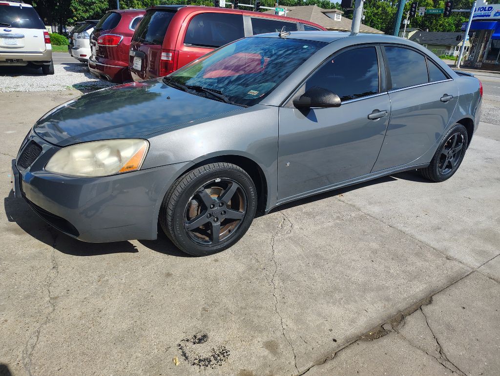 2009 Pontiac G6 Image 4