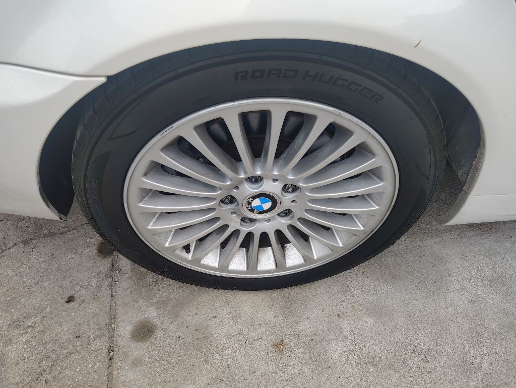 2004 BMW 3 Series Image 10