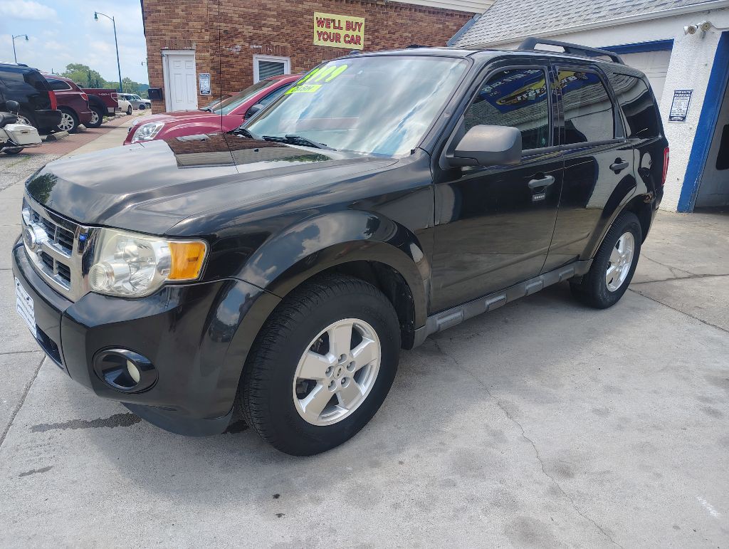 2011 Ford Escape Image 1