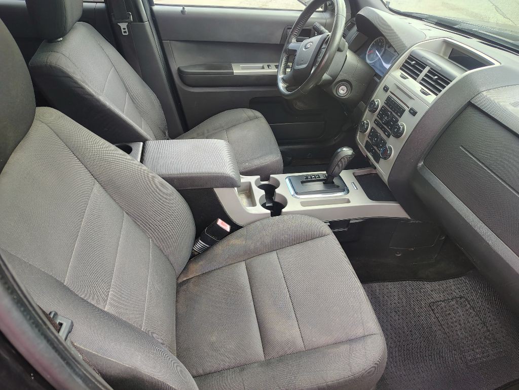 2011 Ford Escape Image 19