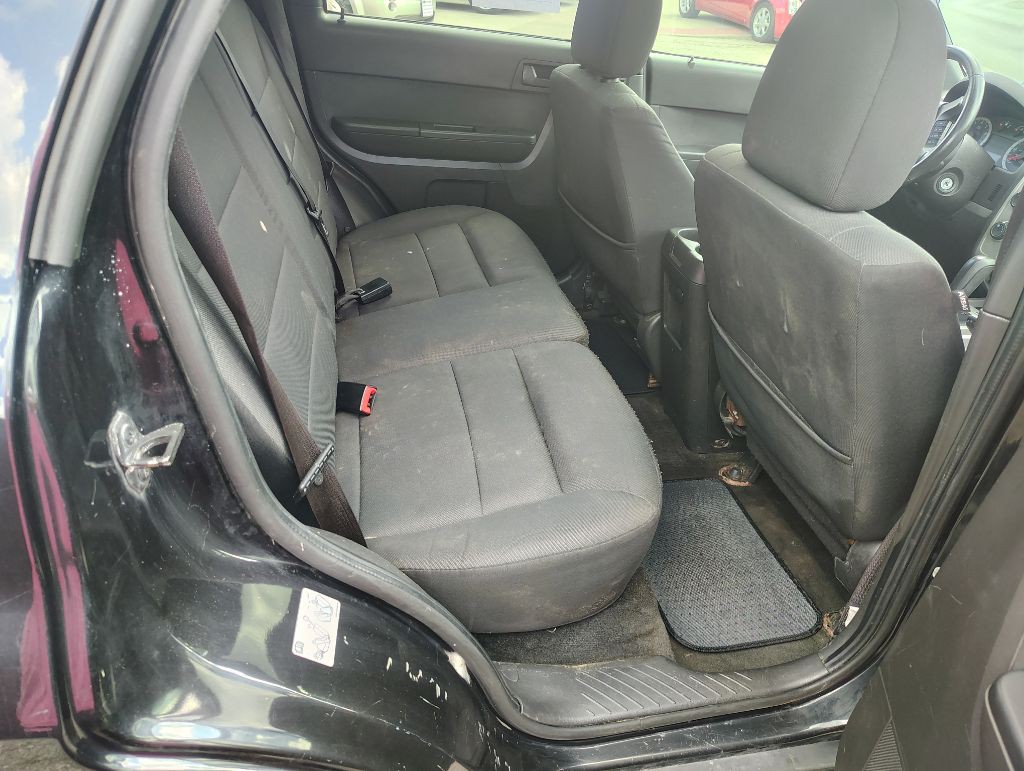 2011 Ford Escape Image 21