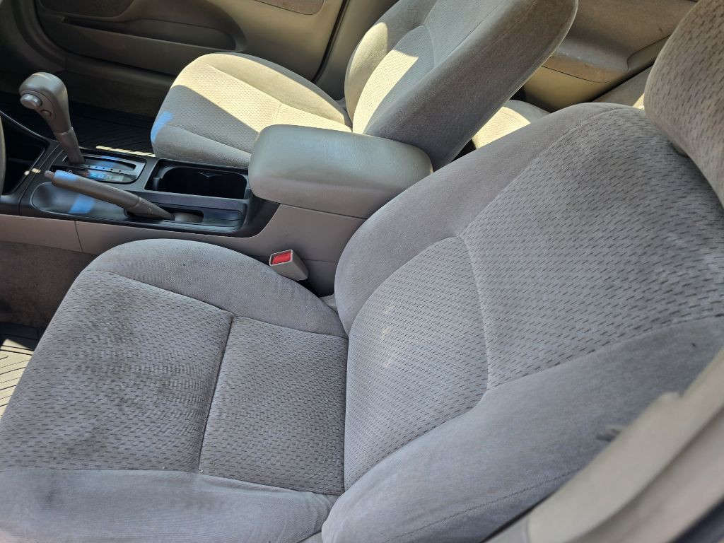 2003 Toyota Camry Image 12