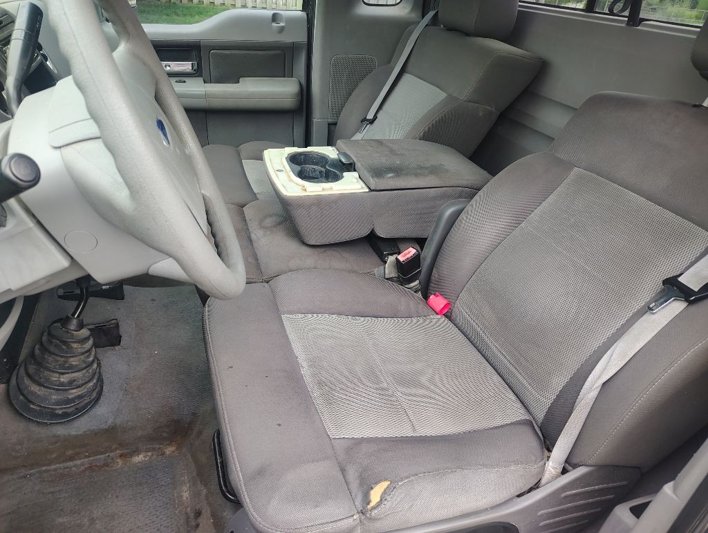 2004 Ford F-150 Image 10