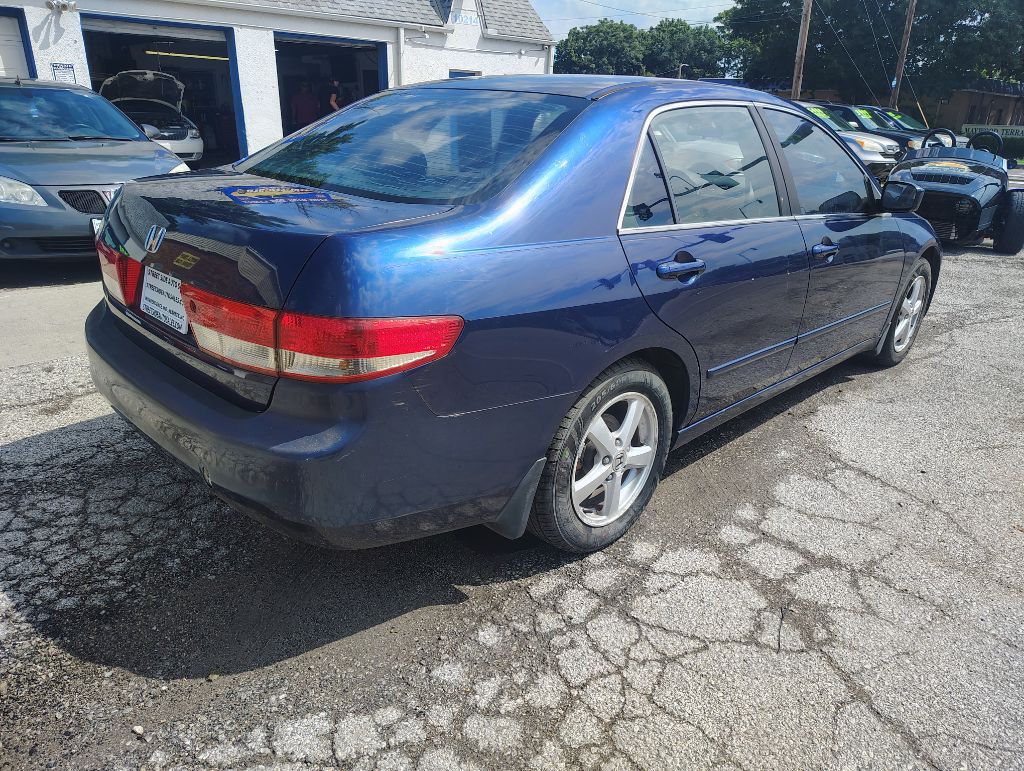 2004 Honda Accord Image 6