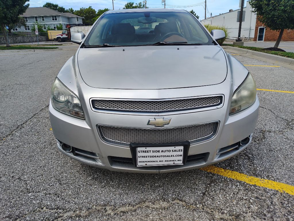2009 Chevrolet Malibu Image 3
