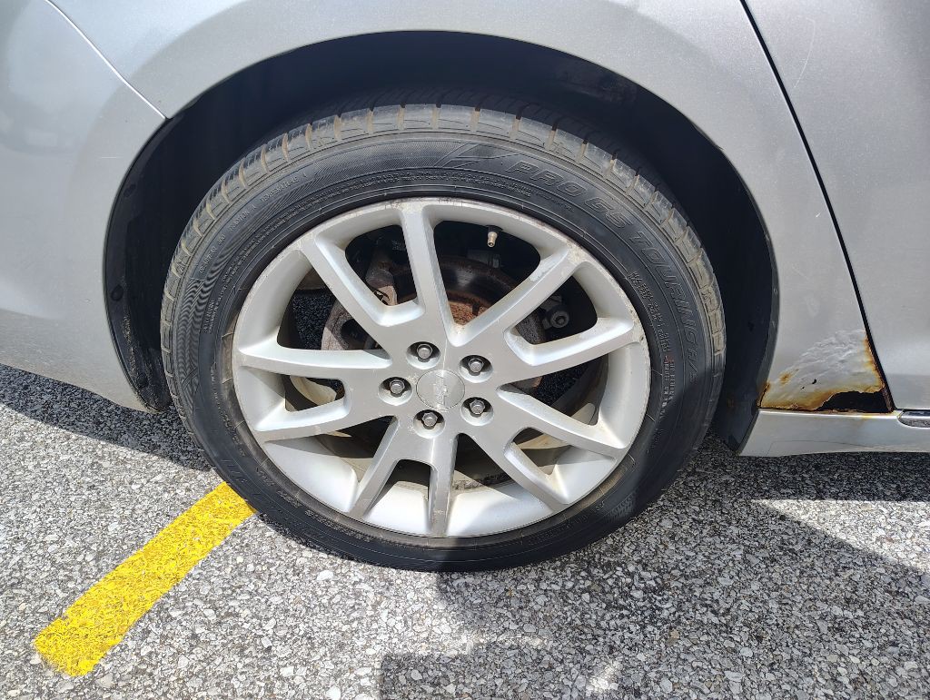 2009 Chevrolet Malibu Image 15