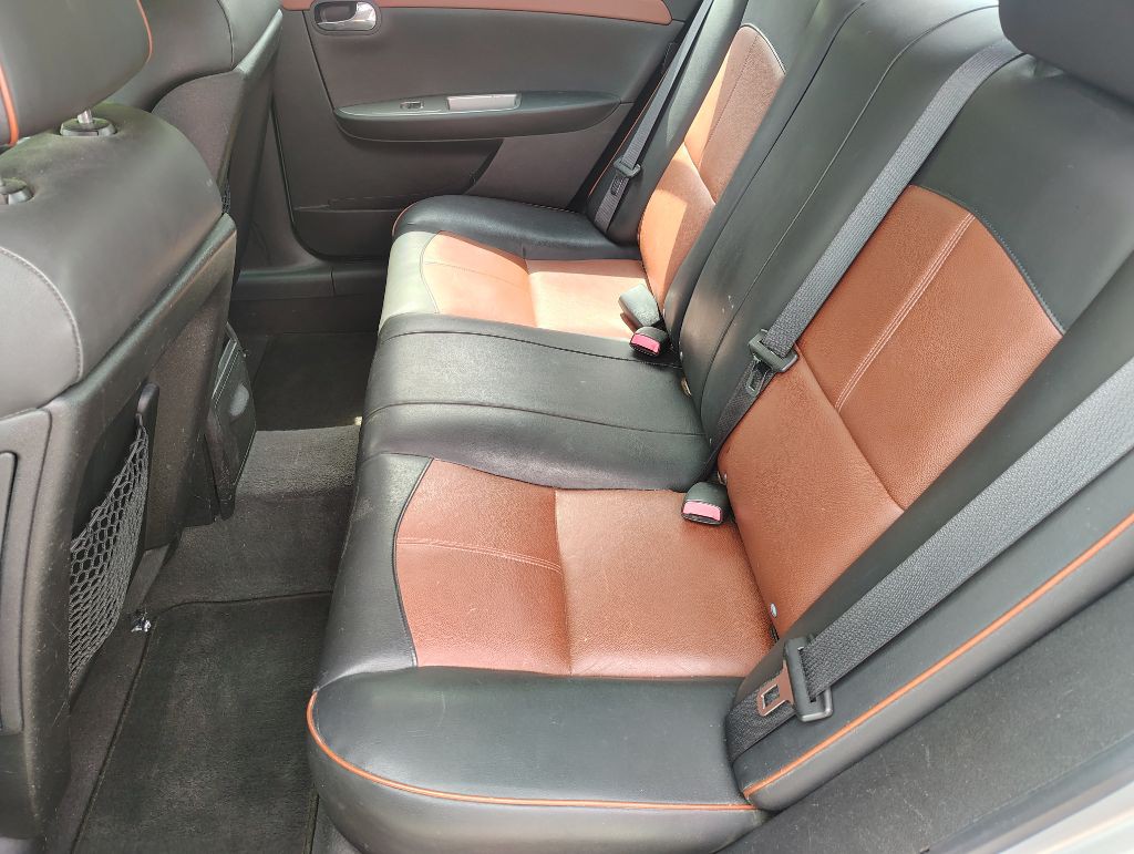 2009 Chevrolet Malibu Image 19